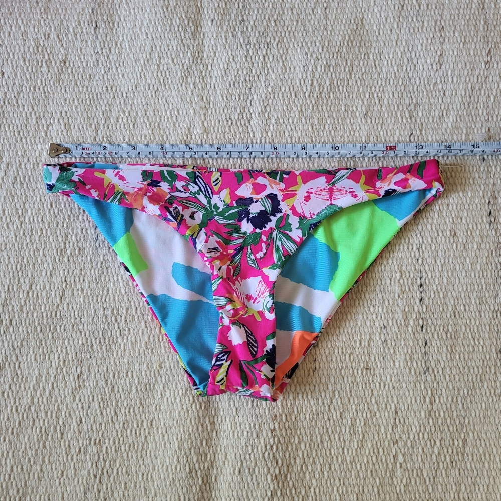 NWT Maaji Reversible Bikini Set Size Small - Picture 8 of 11